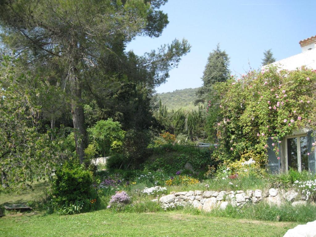 La Colombiere Bed and Breakfast Grasse Rum bild